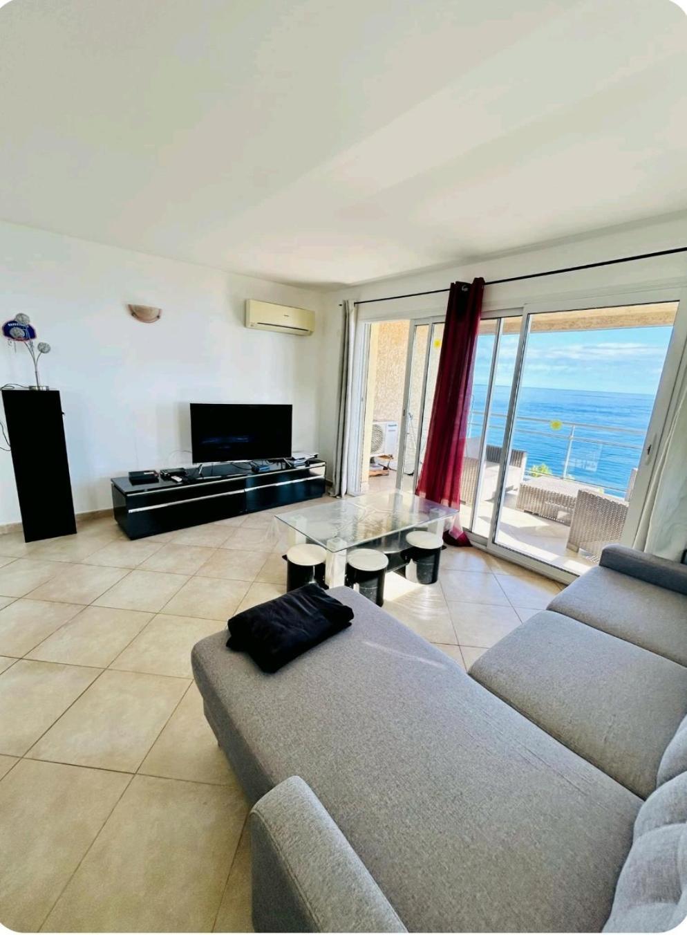 Appartement F3 Luri Exterior photo